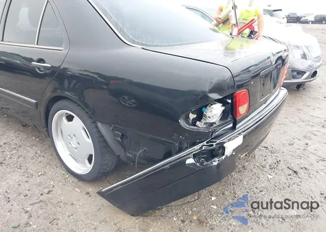 1999 Mercedes-Benz E 430 from USA, damaged, VIN WDBJF70H5XA812818